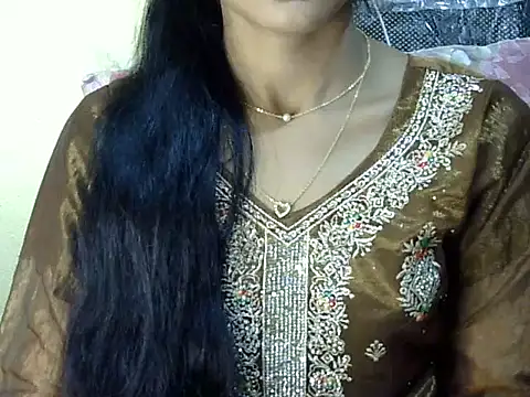 Khushi_v webcam