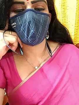 Webcam Model (dhoorika) is live