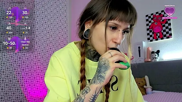 lilithpoison - LilithPoison's free webcam