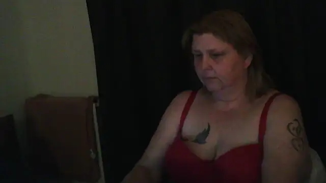 sylviastar46 - Sylviastar46's free webcam