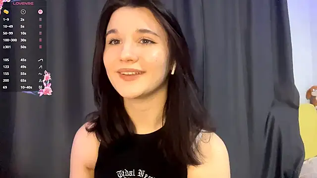 elaravoss - Elaravoss's free webcam