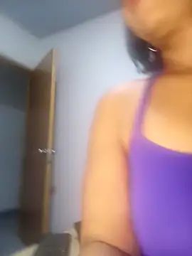 iiv0ryn0iirex-xx - IIv0ryN0IIReX-XX's free webcam