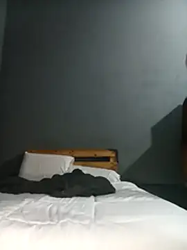 deechick00 - Deechick00's free webcam