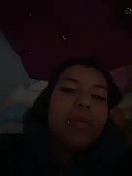 cinthia2011 - Cinthia2011's free webcam