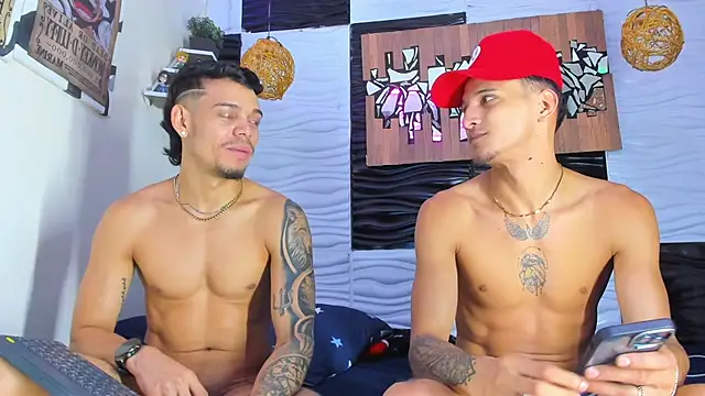 friendsofeverything_ - Friendsofeverything_'s free webcam