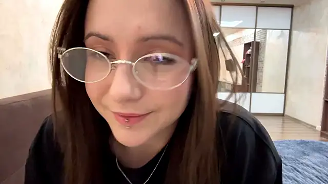 lioravanta - LioraVanta's free webcam