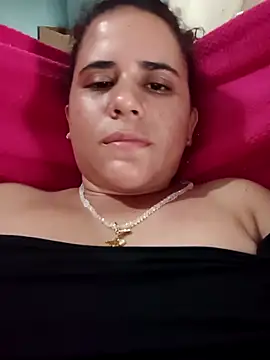 valeriasantos- - ValeriaSantos-'s free webcam