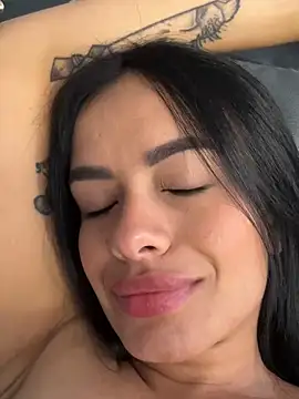 Webcam Model (Melissa_coch)  is live.Free join now!