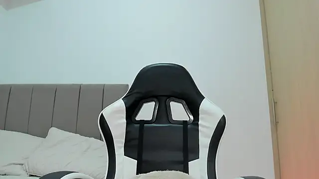 soyamandaa_ - Soyamandaa_'s free webcam