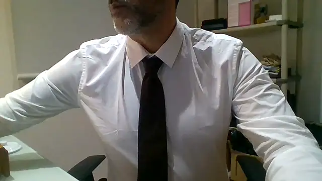 66ma69 (Ask my age) - Damn you’re hot baby...🤭