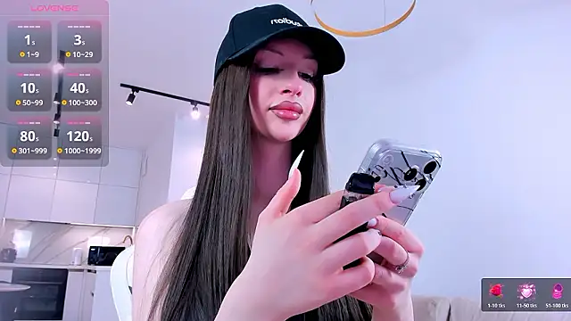 khloeforever (T young) - hard spank my ass x15 <3