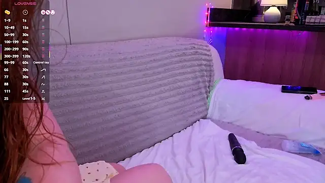 scarletcarnal - ScarletCarnal's free webcam