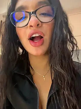 jenn_fit Live Webcam on Stripchat