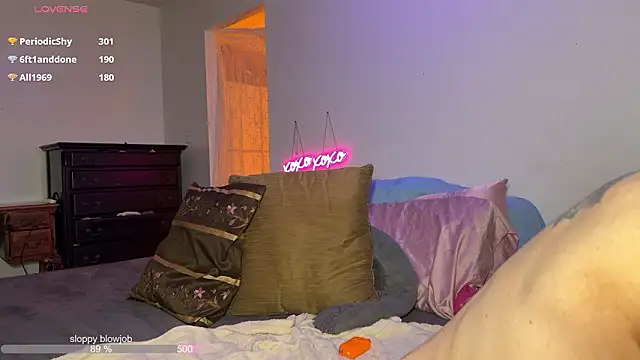 fuckingtitsmagee - FuckingTITSmagee's free webcam