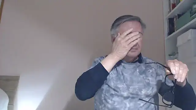 you6me (M grandpa) - Naked show cum