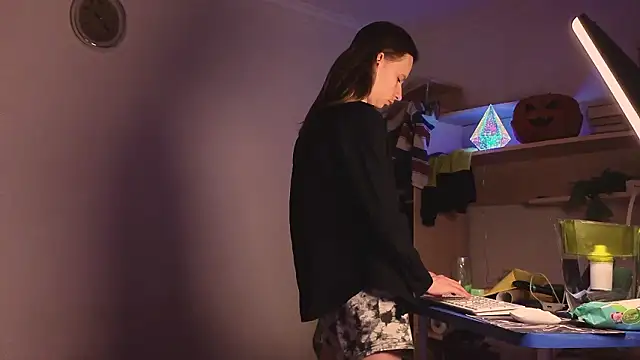 frank_fraer (M young) - #big-cocks #bisexuals #blondes #cam2cam #cock-rating #doggy-style #e-boy #ejaculation #erotic-dance #facesitting #femboy #flashing #foot-fetish #handjob #hd #jerk-off-instruction #long-hair #middle-priced-privates #recordable-publics #russian #skinny #spanking #striptease #studs #twerk #uncut #vers #white #young