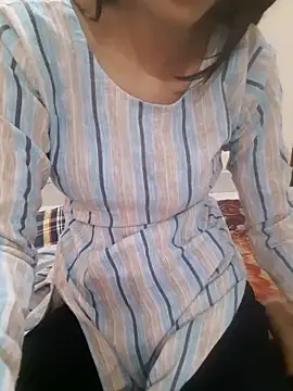 Webcam Model (Alpee_kumri)  is live.Free join now!