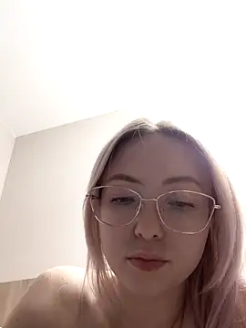 caressyourself Live Webcam on Stripchat