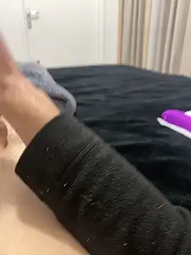 lecoquinducoin33 (M twink) - Faites moi éjaculer💦