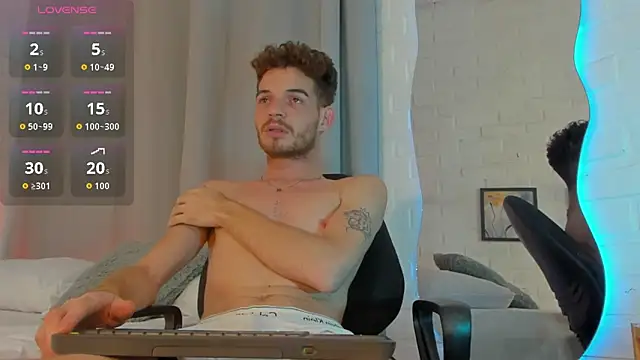 mateo_hunter - MATEO_HUNTER's free webcam