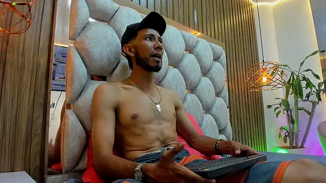 james__walsh - James__walsh's free webcam - UK Sex Cams