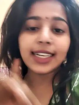 Cute-Simmi69