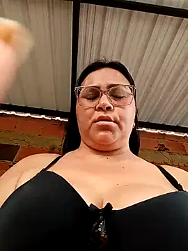 dirty-momm-divorced-hot - Dirty-Momm-Divorced-Hot's free webcam - UK Sex Cams