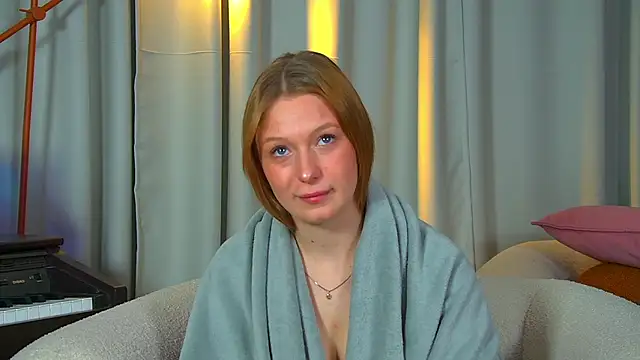 BeatriceBinoche webcam