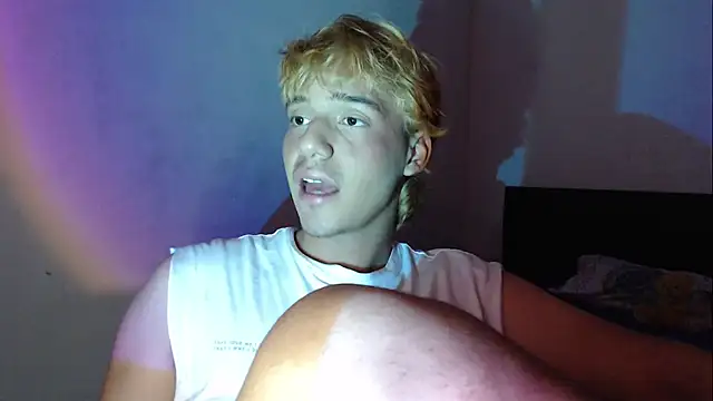 CrisotpherMoretti webcam