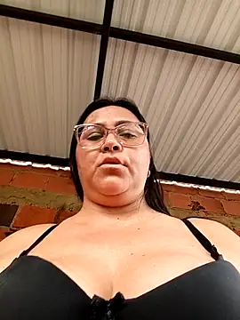 Dirty-Momm-Divorced-Hot webcam