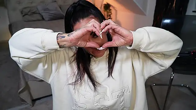 hotmilfbitch (F milf) - 🎁 Last Tip gets 3 Videos 🎁