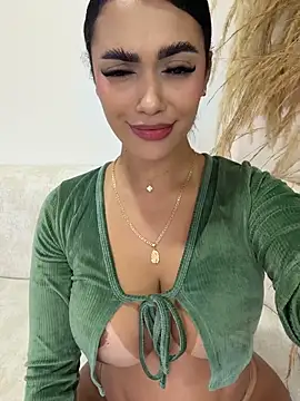 emma_andrew1 Live Webcam on Stripchat