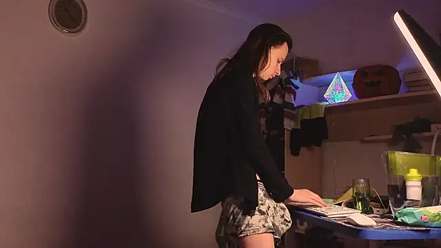 frank_fraer (M young) - HARD COCK 18 CM