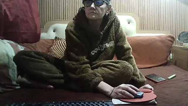 alanaladream - AlanaLaDream's free webcam