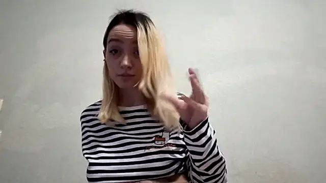 ayanamipepe - AyanamiPepe's free webcam - UK Sex Cams