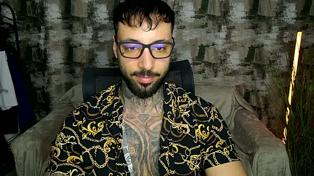 masculineguy99 - MasculineGuy99's free webcam - UK Sex Cams