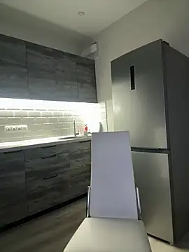 Webcam Model (MissOyee) is live