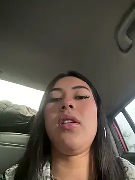 emily_24x - Emily_24x's free webcam