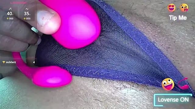 white_sexy_ - White_sexy_'s free webcam