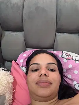 Webcam Model (Anavalle)  is live.Free join now!