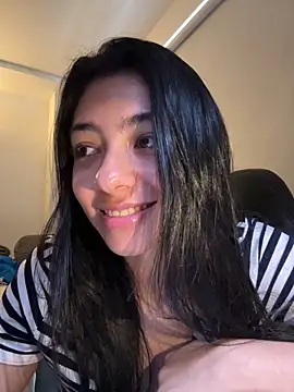 liissa_cute_ - Liissa_cute_'s free webcam