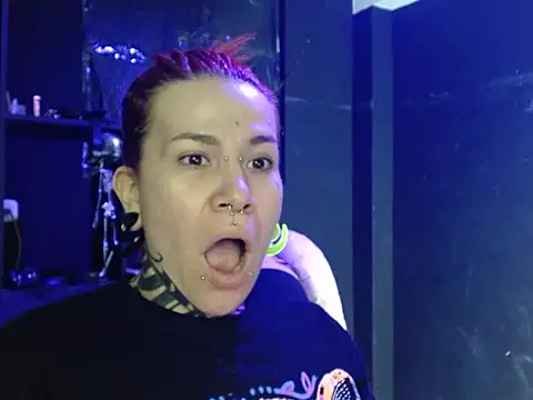 pandora_9666 - Pandora_9666's free webcam