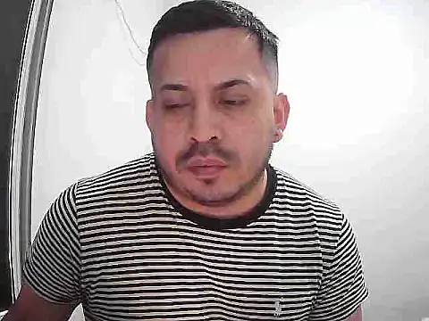 jonatanbail - JonatanBail's free webcam