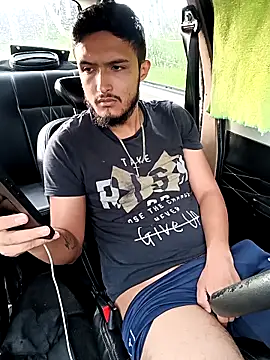 mosmar_20 (M young) - Mostrar pezones 😍😘