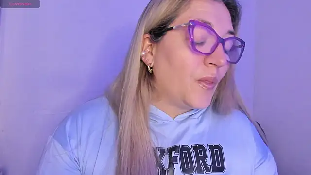 naty_mature_ - Naty_Mature_'s free webcam