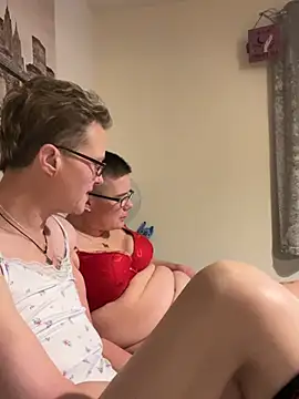 curvy-jinx - Curvy-Jinx's free webcam