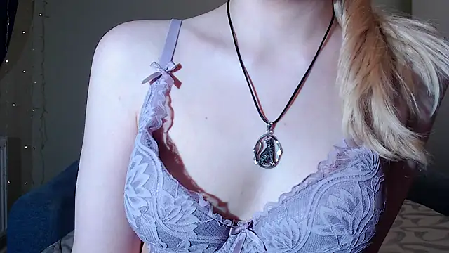 erikysm - ErikysM's free webcam