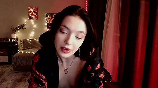 dolll_maiya - Dolll_maiya's free webcam