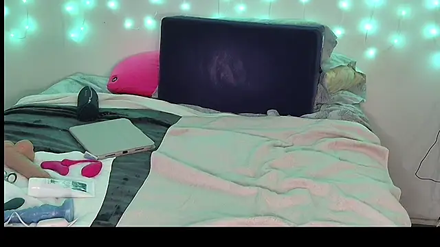 luvely_gurl - Luvely_gurl's free webcam