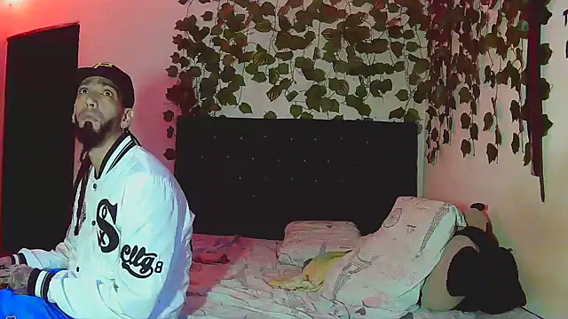 caribbeanlover1 - Caribbeanlover1's free webcam